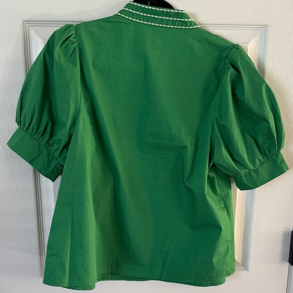 Green Puff Sleeve Blouse with White Embroidery - Picture 5 of 6